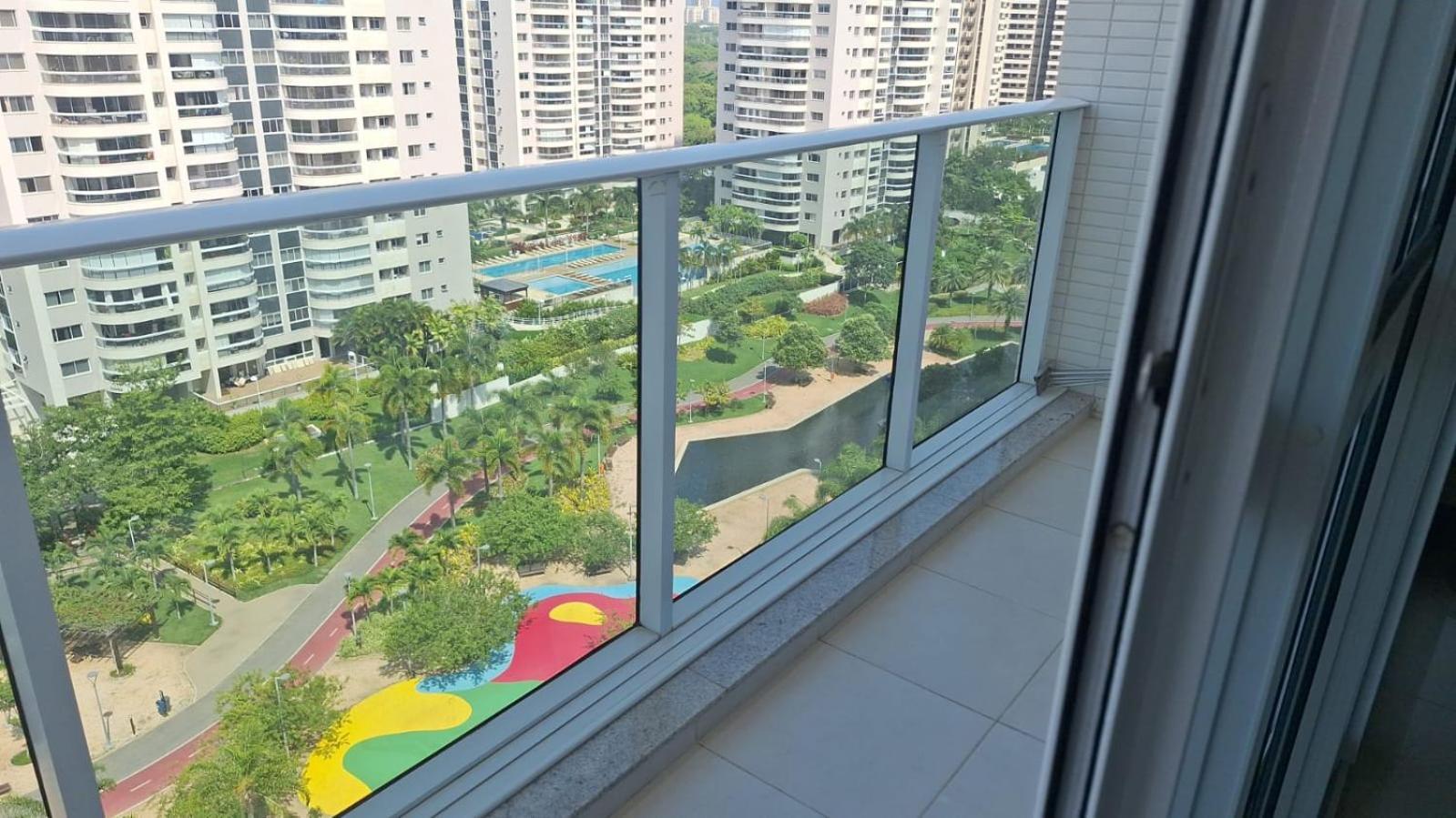 Apartamento Ilha Pura Barra 2 Quartos Com Varanda